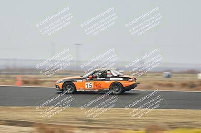 media/Jan-26-2025-CalClub SCCA (Sun) [[cfcea7df88]]/Group 1/Race/